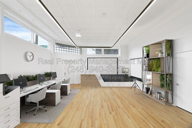 Building Photo - 12303 Klinger St