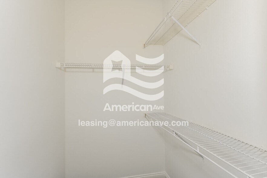 Building Photo - 287 Elmwood Blvd