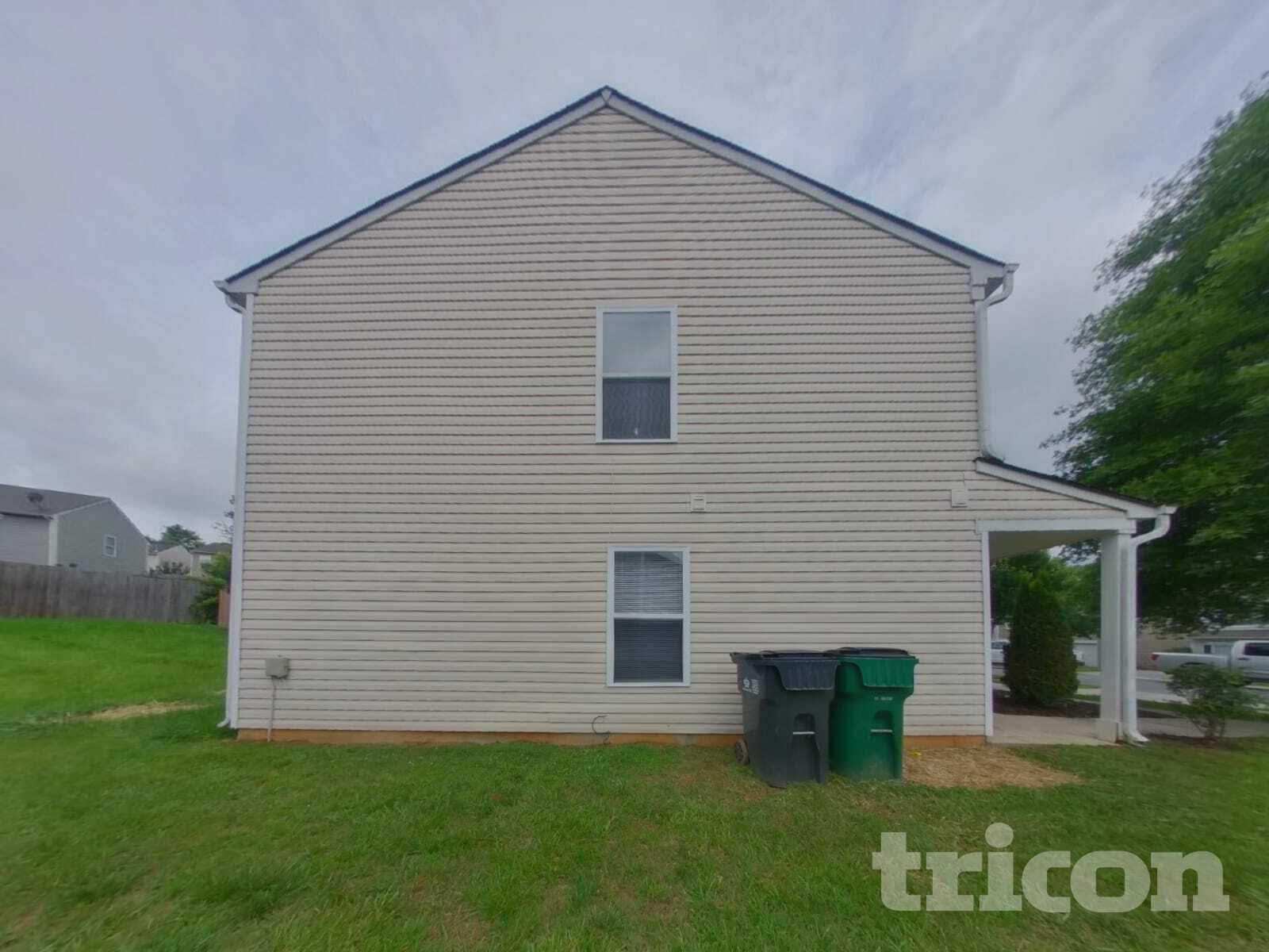 Building Photo - 1242 Phil O'Neil Dr