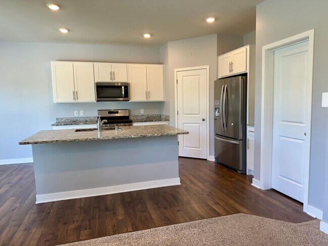 Building Photo - Comfort & Space Await in This Stunning 4BR Dayton Home