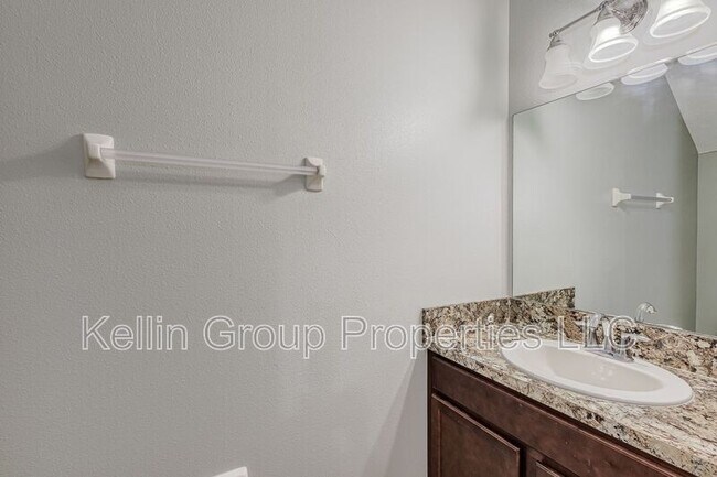 Building Photo - 6467 Sedgeford Dr