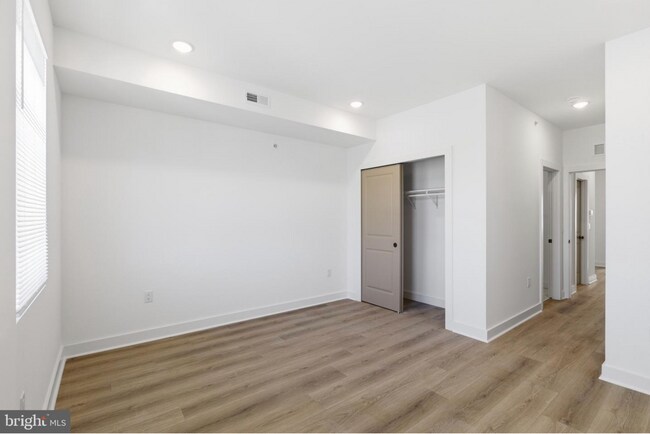 Building Photo - 2534 N 11th St