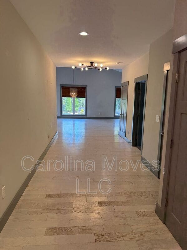 Building Photo - 2452 Fews Bridge Rd