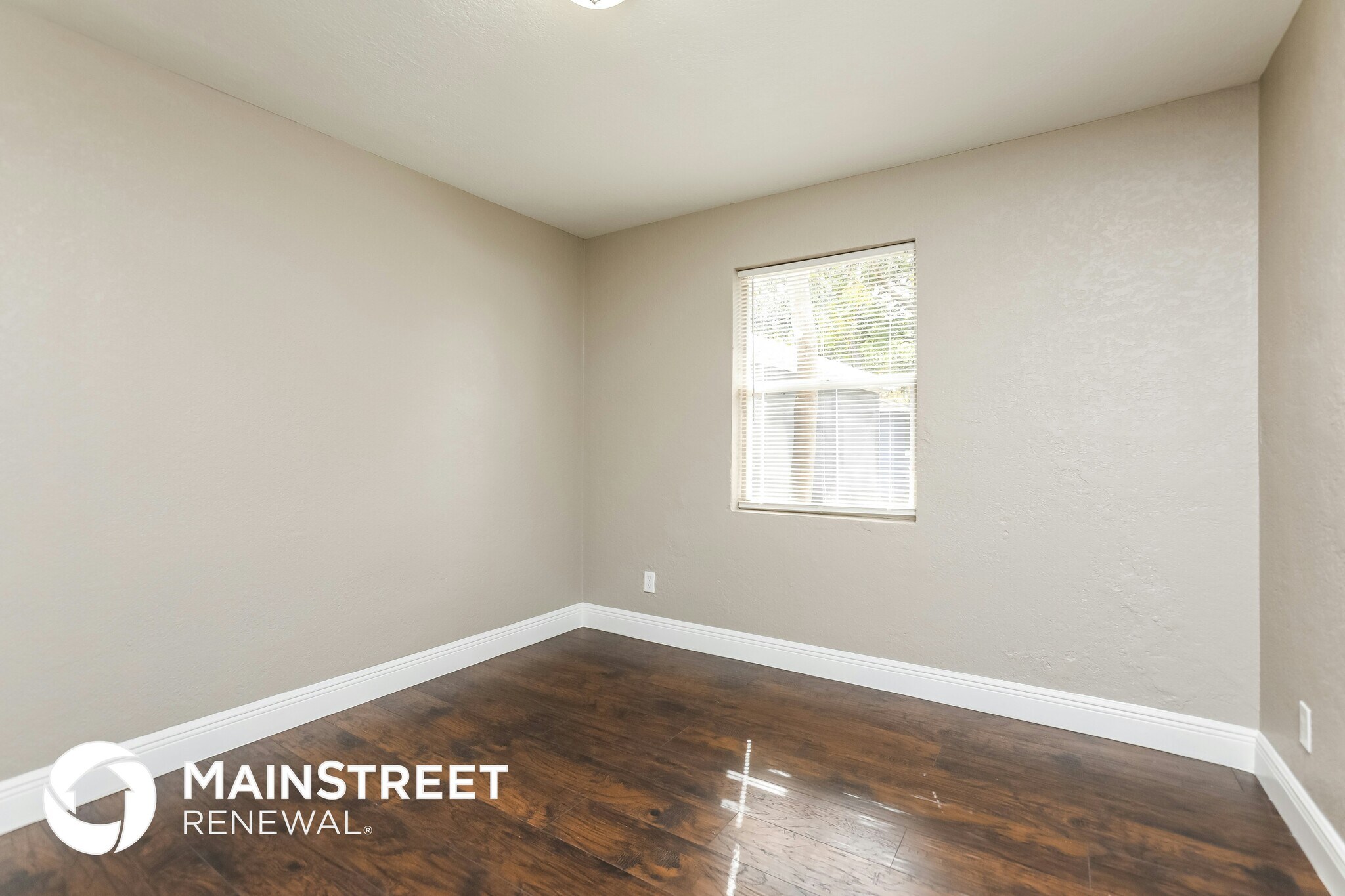 Building Photo - 19 Volusia Dr