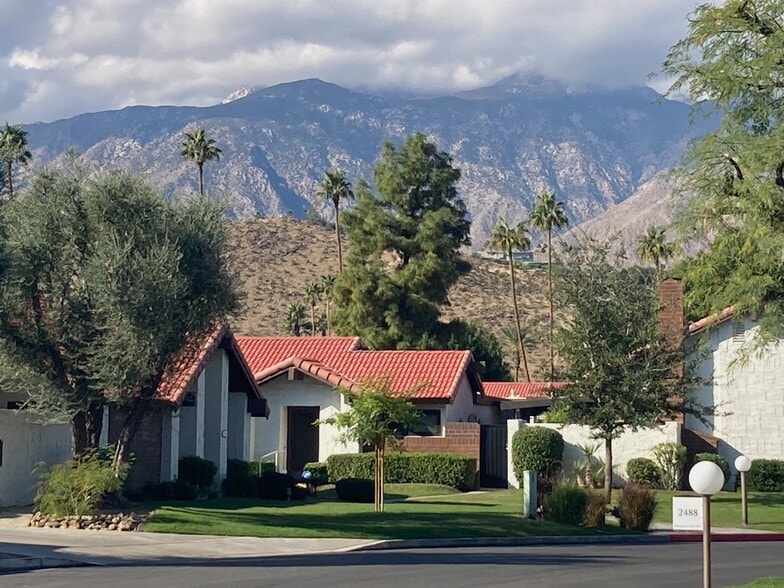 Building Photo - 2330 Miramonte Cir E