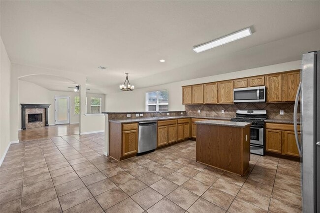 Building Photo - 11612 Timber Heights Dr