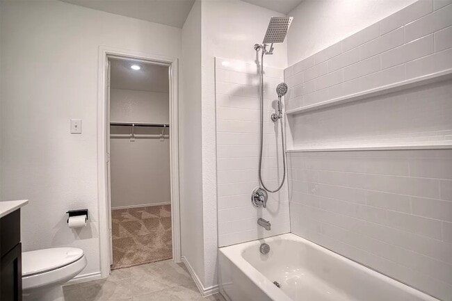 Building Photo - 2733 Slatewood Dr