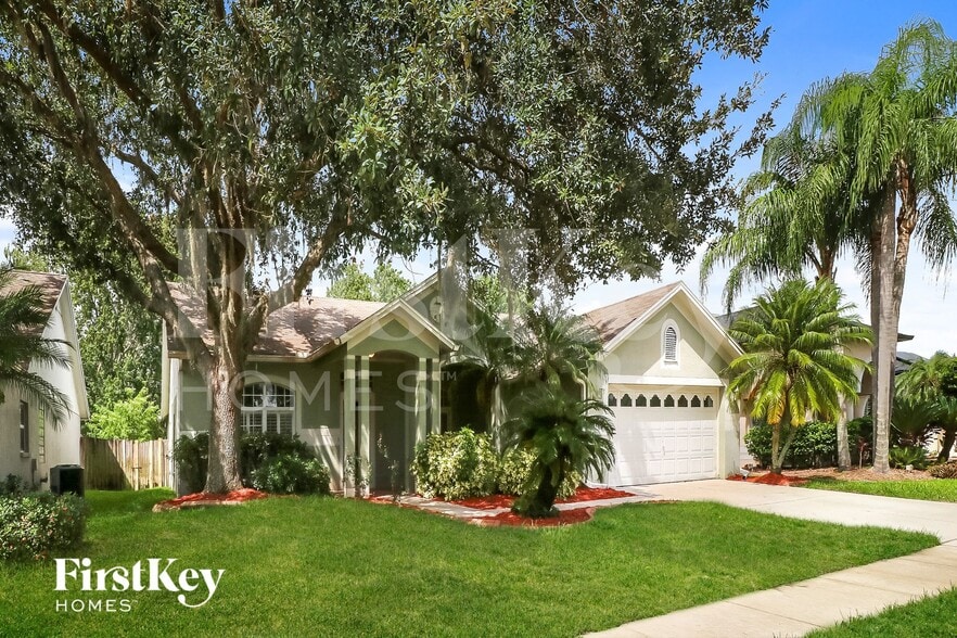 Building Photo - 28635 Fairweather Dr