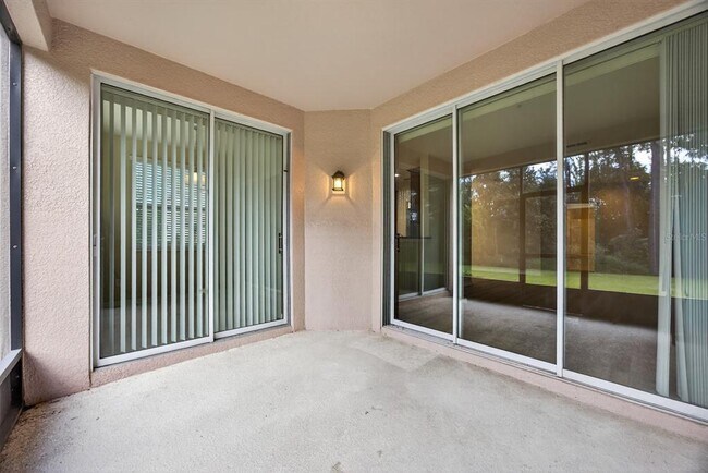 Building Photo - 8356 Bella Tierra Ct