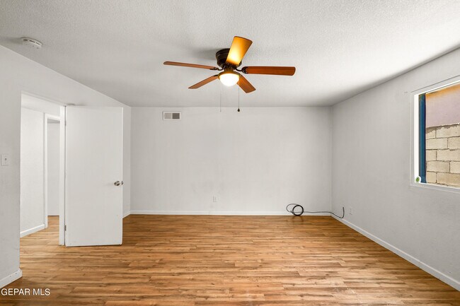 Building Photo - 3609 Fillmore Ave