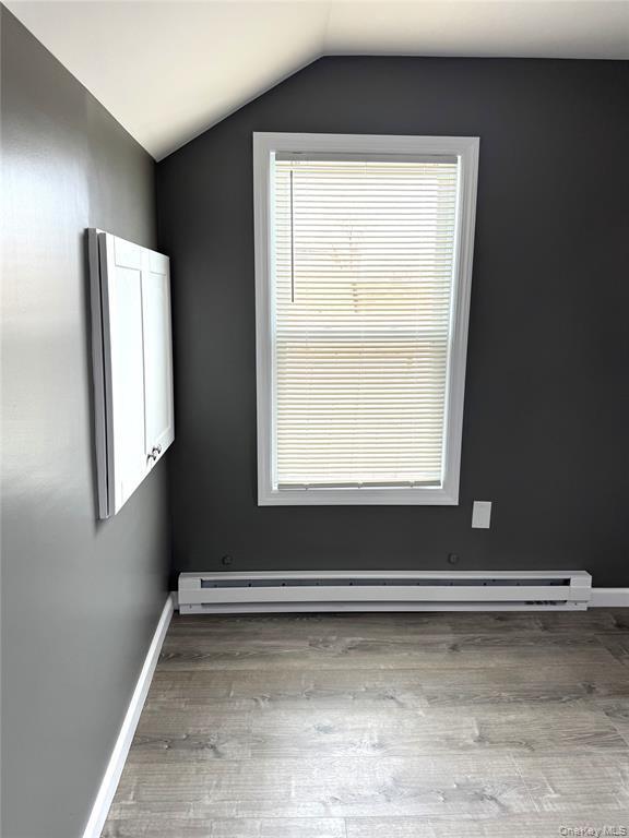 Building Photo - 23 Collegeview Ave