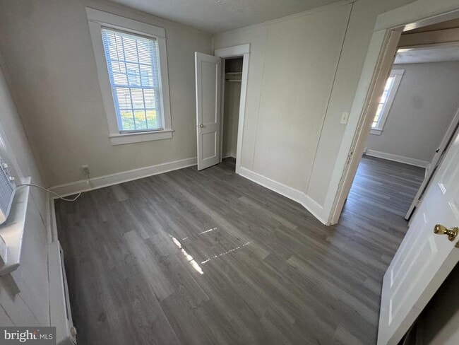 Building Photo - 516 Wyne Dr