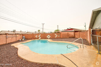 Building Photo - 3417 W Marlette Ave