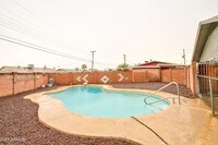 Building Photo - 3417 W Marlette Ave