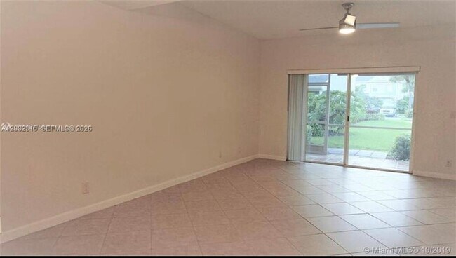 Building Photo - 1 Simonton Cir