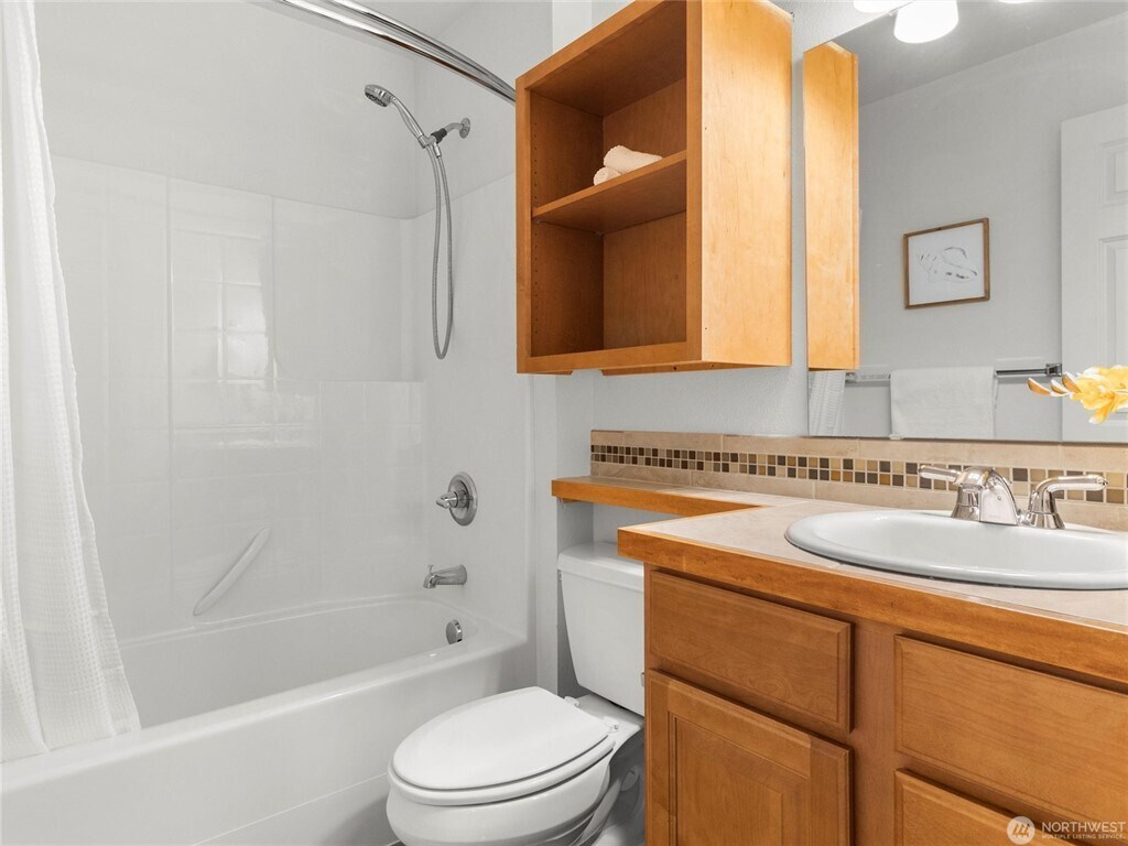 Building Photo - 13511 97th Ave E