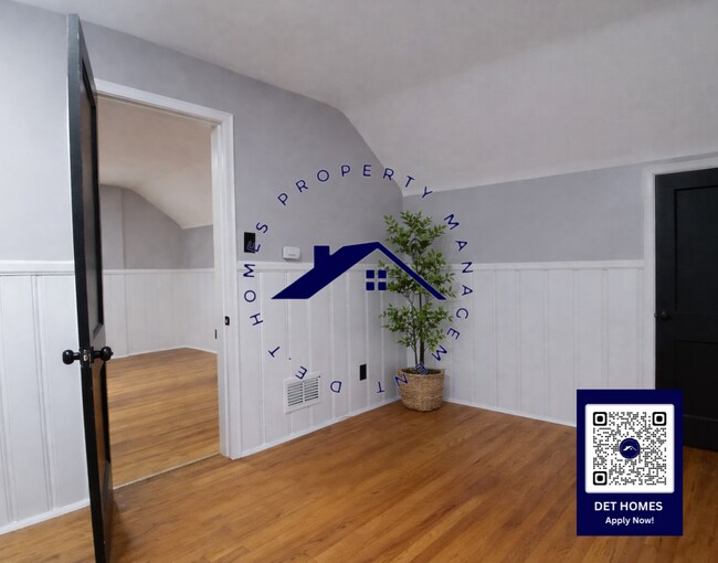 Building Photo - 9769 Somerset Ave