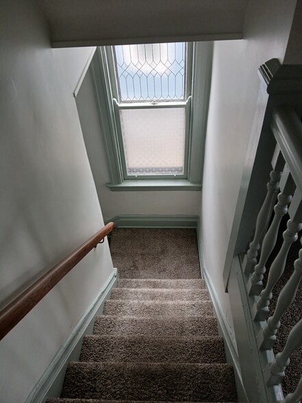 Hallway - 2461 Fairview Ave