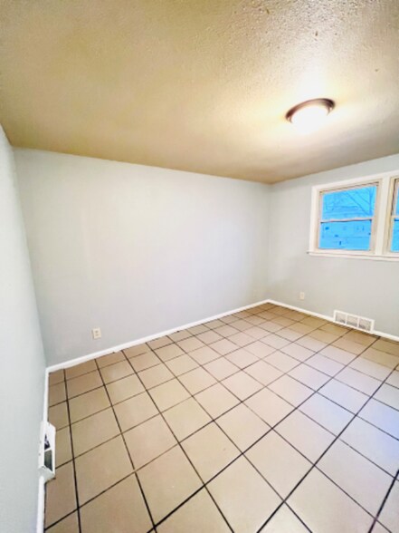 Building Photo - 5834 N 64th St
