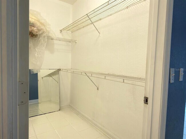 Building Photo - 1216 S Missouri Ave