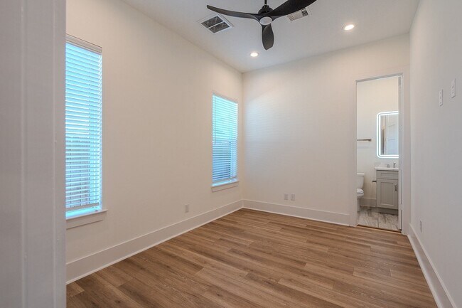 Building Photo - 1620 Ojeman Rd