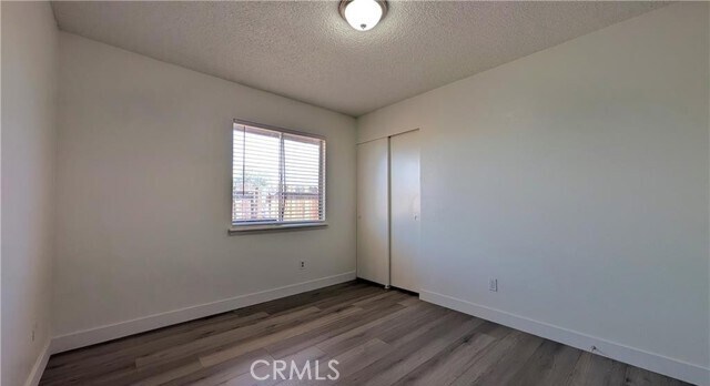 Building Photo - 10707 White Ave