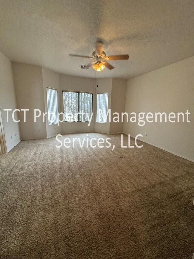 Building Photo - Wigwam Creek South Beautiful 3 bed/2 bath home