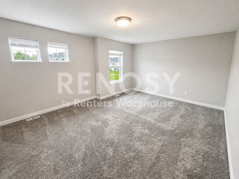 Building Photo - 10598 Weston Wy N
