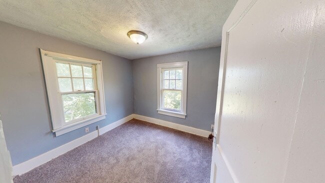 Building Photo - Coming soon- Close to downtown- 3 bedroom in Mansfield