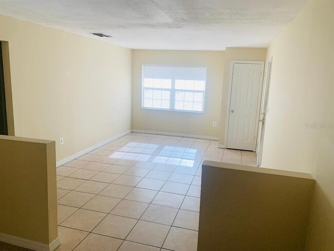 Building Photo - 2484 Chestnut Woods Dr
