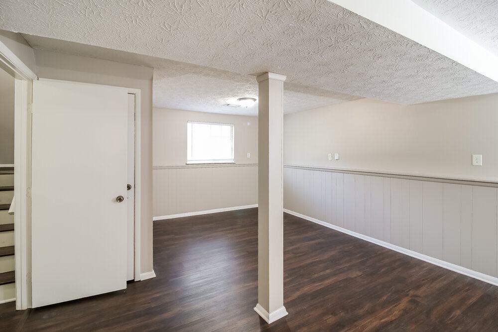 Building Photo - 6818 Graves Mill Dr