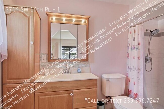 Building Photo - 3716 SW 16th Pl