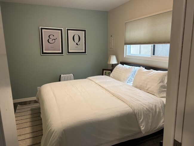 Building Photo - 337 Highland Dr