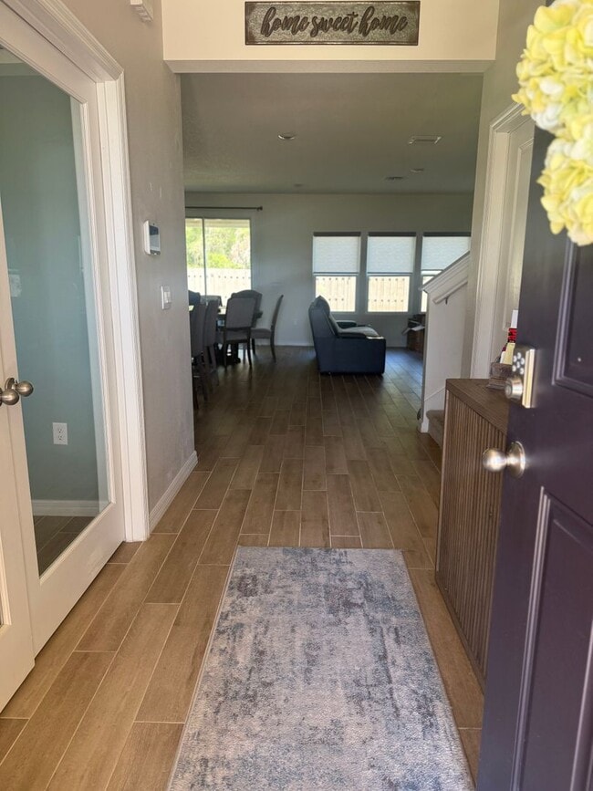 Building Photo - 4 Bedroom/3 Bath two-story home in Arbor Greens