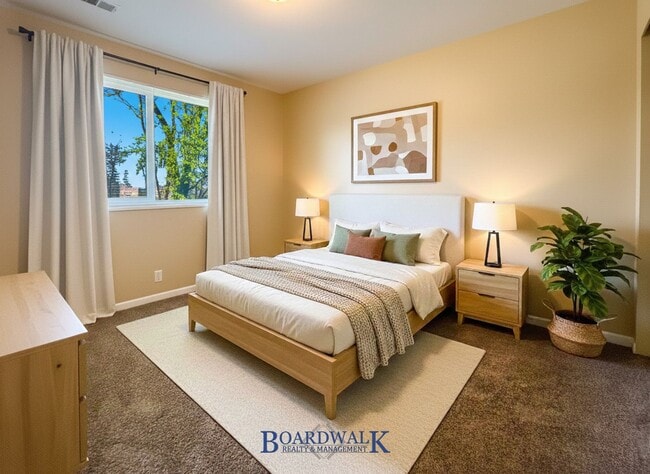 Building Photo - Beautiful 2 bed 2 bath Condo