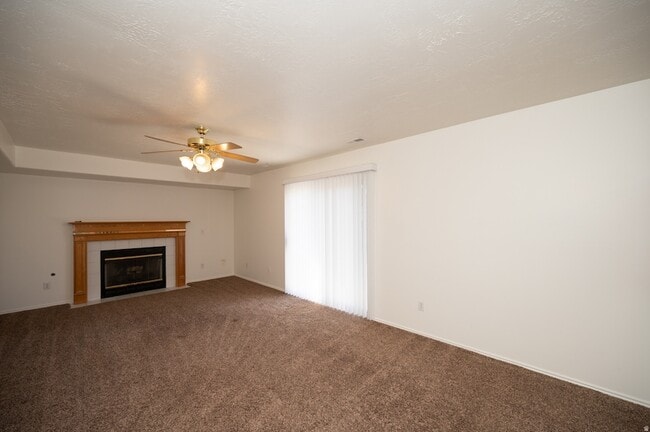 Building Photo - 8004 Old Barn Dr