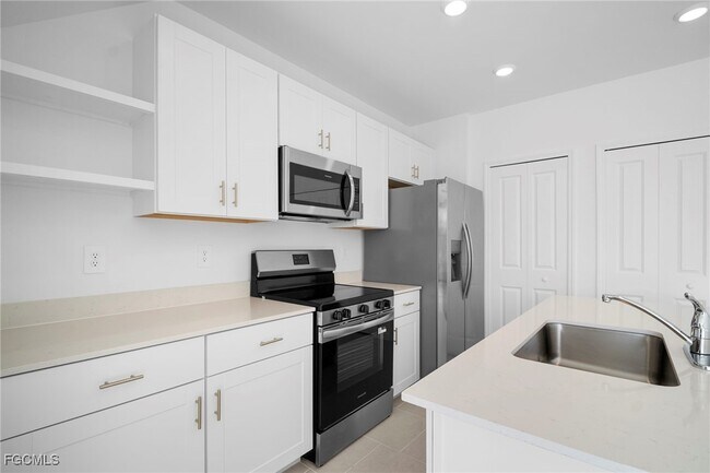 Building Photo - 4224 Caterina Ct