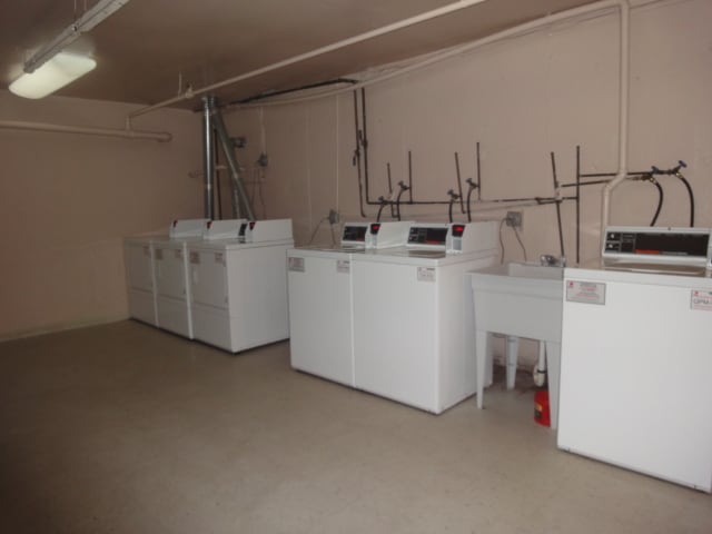 Building Photo - 2A Kingery Quarter