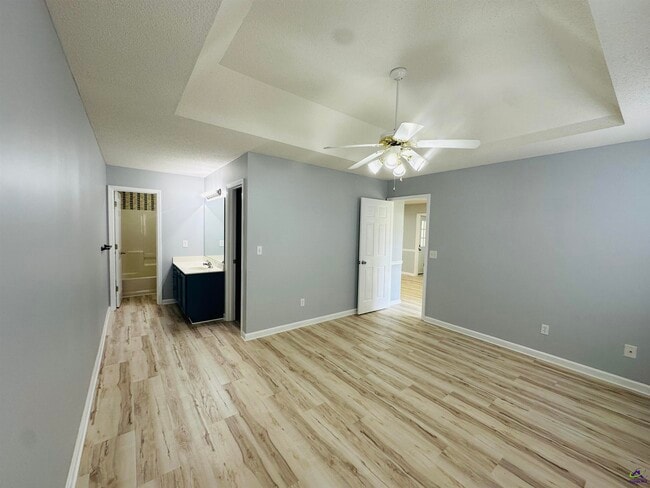 Building Photo - 107 Eagles Landing Trail