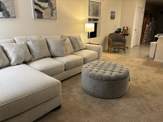 Building Photo - 1785 Southfork Dr