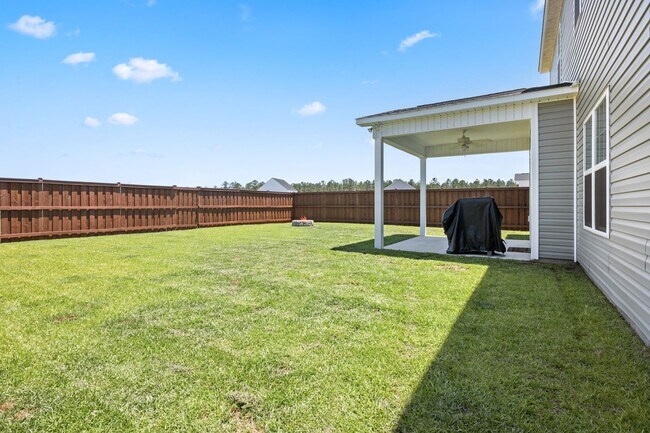 Building Photo - 1818 Olde Towne Pointe Blvd