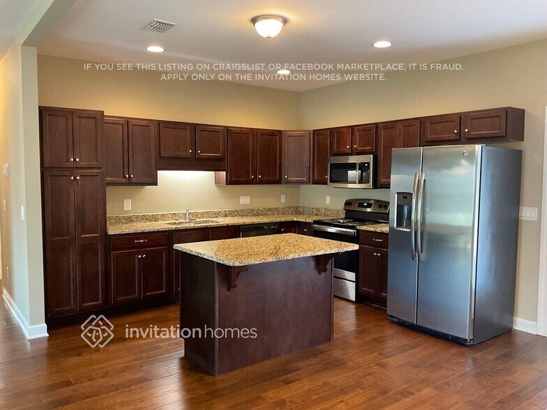 Building Photo - 4810 Beryl Dr