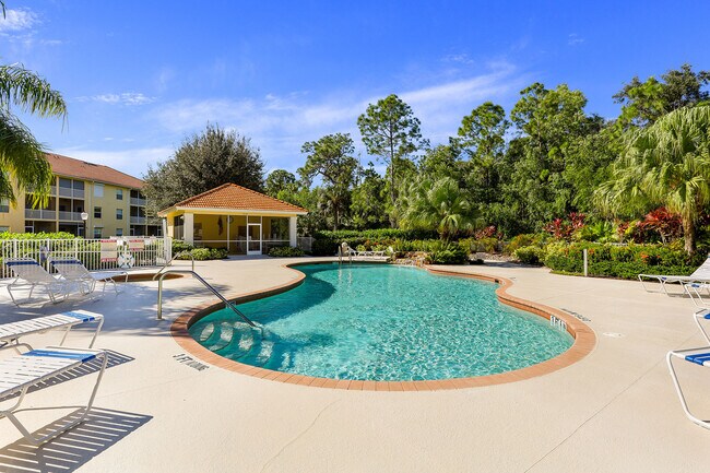 Building Photo - 9165 Celeste Dr