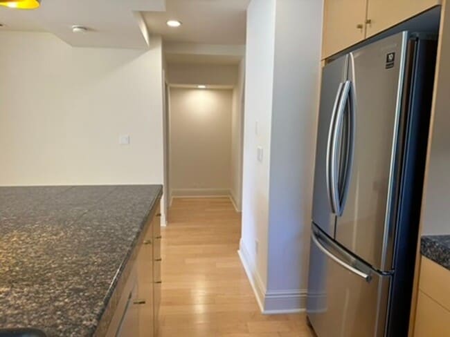 Building Photo - Epic REA- Serene 2 BR/1 BA Flat w/Private Deck & Yard in Lone Mountain