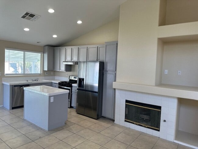 Building Photo - Single Story located in 89031