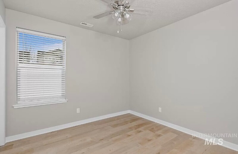 Building Photo - 3085 E Ionia Ct