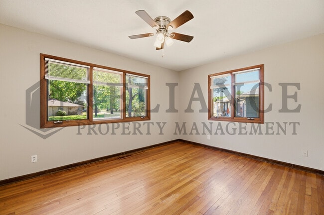 Building Photo - 4853 S Madison Ave