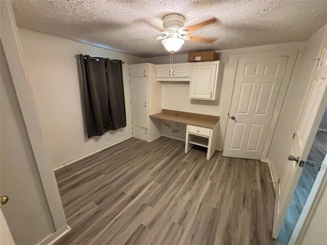 Building Photo - 462 Warren Cir