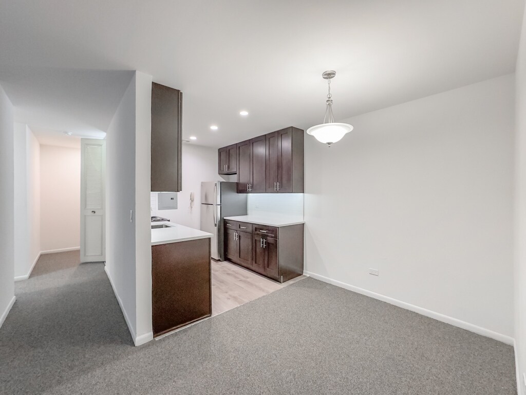 Building Photo - 520 Aldine