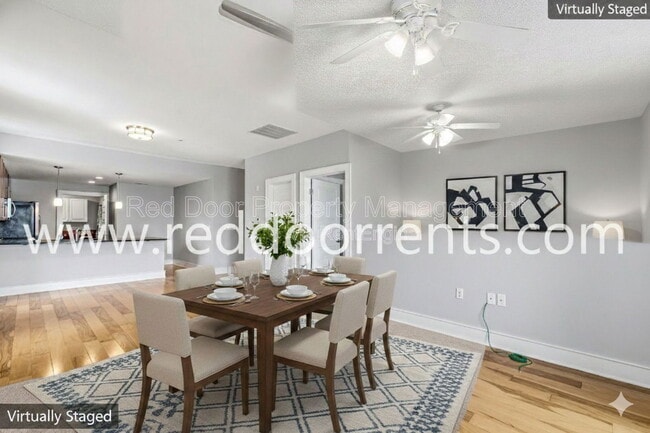 Building Photo - 802 N Meridian St